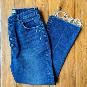Abercrombie & Fitch Women's Button-Fly Kick Flare Ultra High Rise Jeans Sz 8